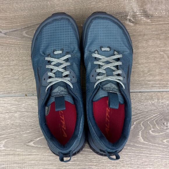 Altra Blue Athletic Shoes - Picture 5 of 12